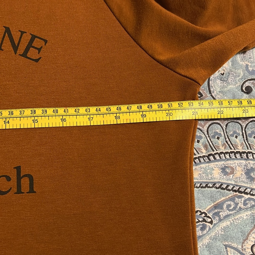 Yellowstone Dutton Ranch Pullover Top - Picture 3 of 6
